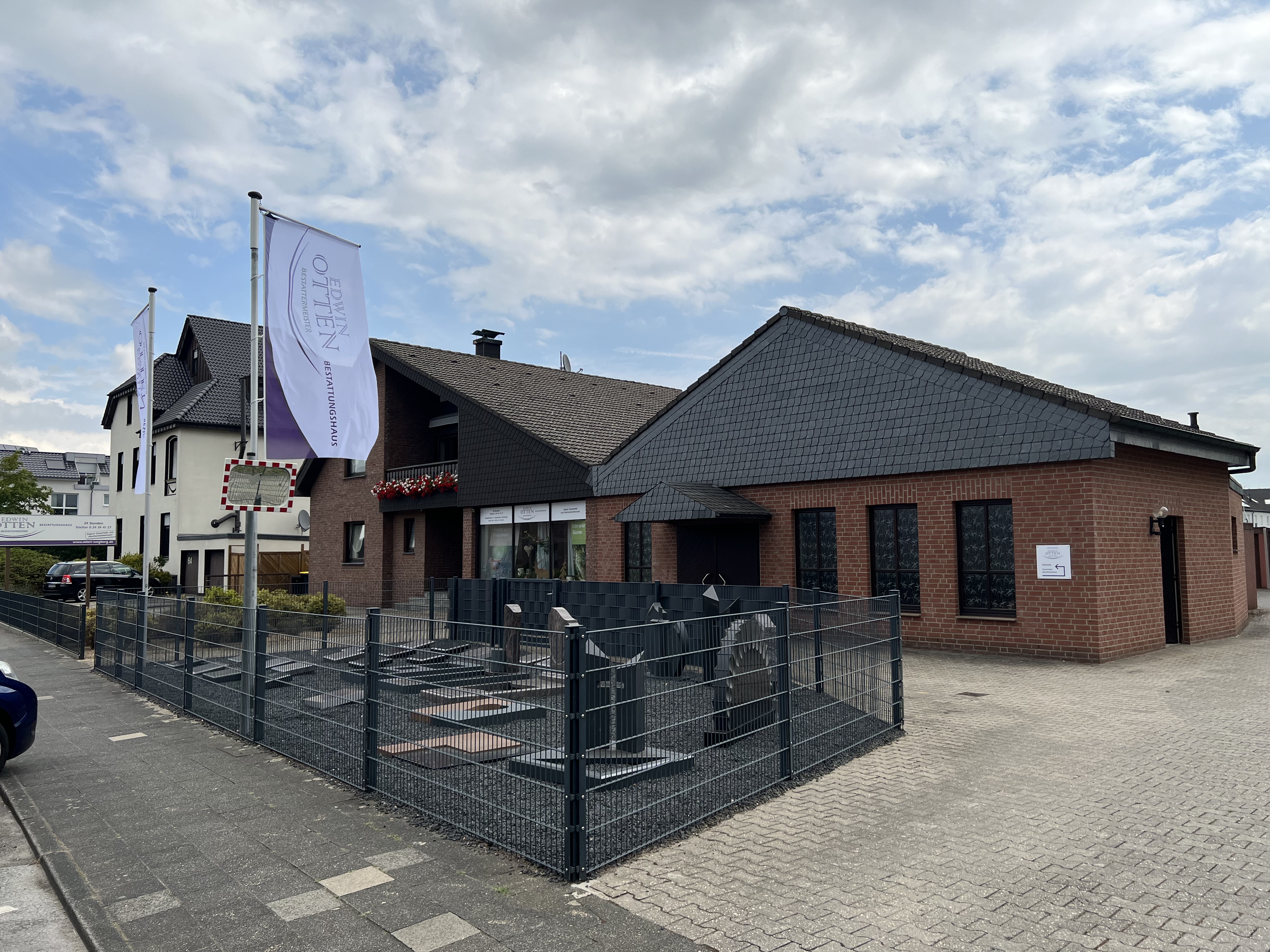 Bestattungshaus Otten am Standort Wegberg